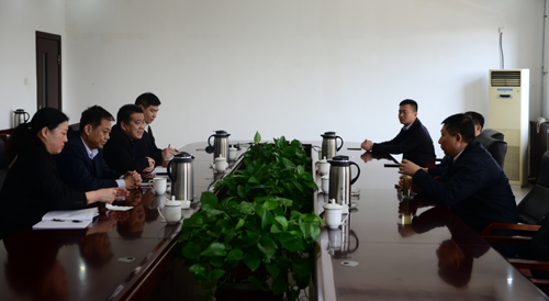 汶上县委副书记、县长李洪文到2UPBATE网页版公司调研